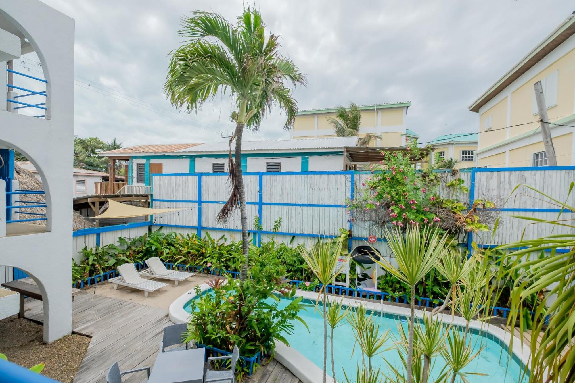 Seven Seas Resort Adults Only San Pedro  Exterior photo